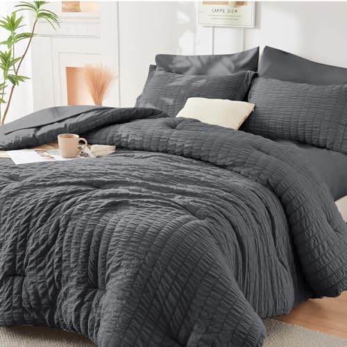 HYMOKEGE Dark Grey Seersucker Queen Comforter Set