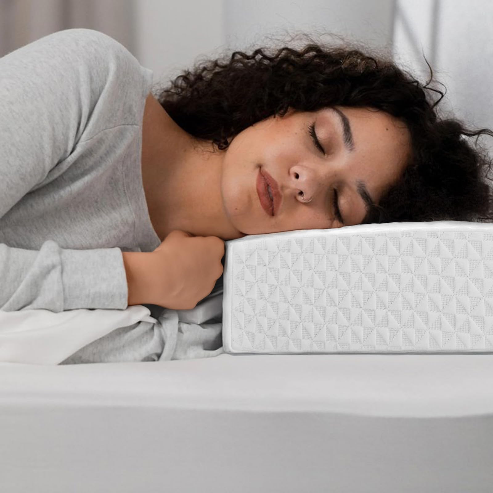 COLDHUNTER Cube Memory Foam Side Sleeper Pillow